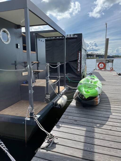 Premium Hausboot Trave Traum Appartement Lübeck Buitenkant foto